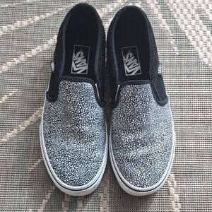 Woman's Black and White Micro Cheetah/ Leopard Print Slip-On Vans